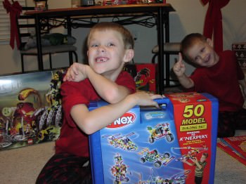 2005-12-28 082 christmas Make Christmas Morning Fun for Everyone