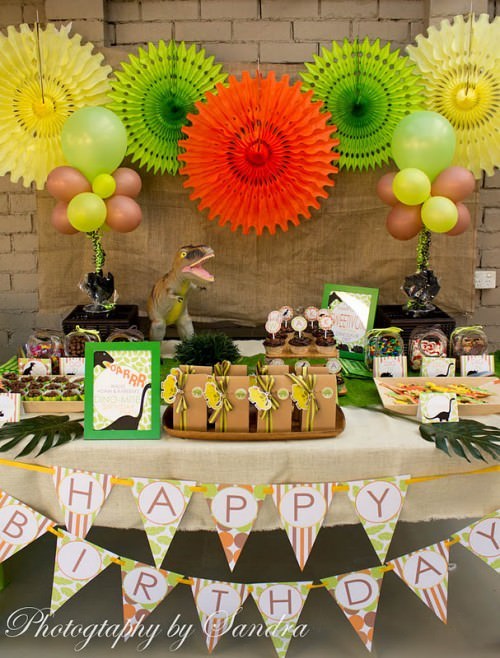 Partido de aniversário do dinossauro all crafts 43 Creative Zoo Animal Birthday Party Themes